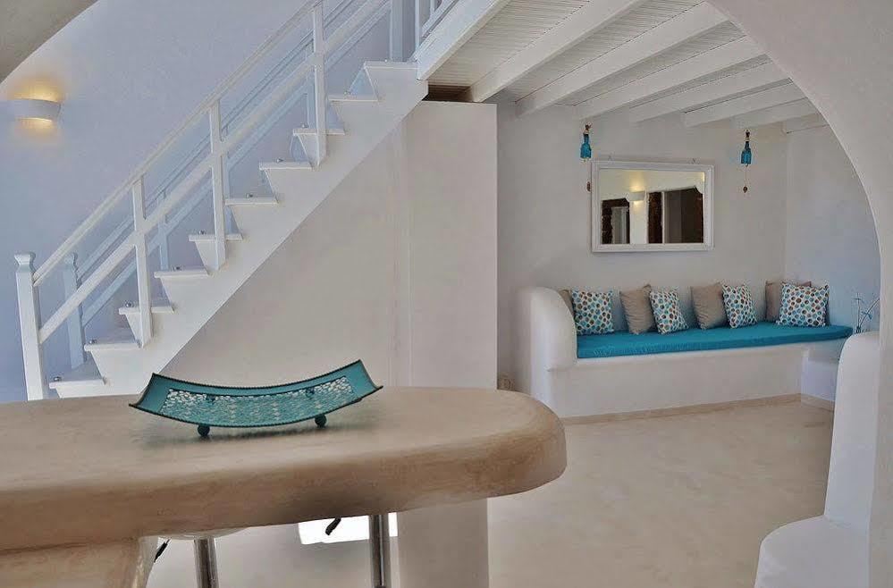 Fira White Residence Zewnętrze zdjęcie